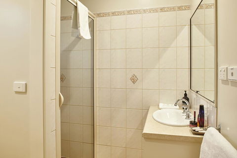 Goldfield Holiday Units - Foster Accommodation 6