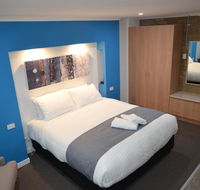 Tropicana Motor Inn - Foster Accommodation