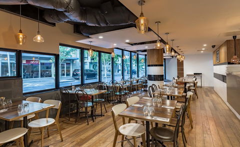 The Sebel Melbourne Docklands Hotel - Foster Accommodation 38