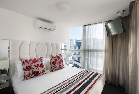 The Sebel Melbourne Docklands Hotel - Foster Accommodation 23