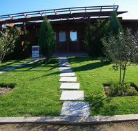 De'Vine Escape - Foster Accommodation