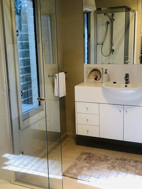 The Point BnB - Foster Accommodation 10