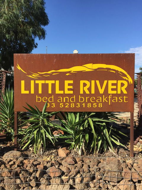 Little River Bed And Breakfast - Foster Accommodation 2