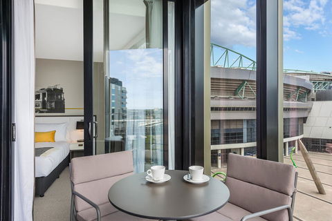 Peppers Docklands - Foster Accommodation 25