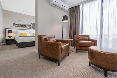 Peppers Docklands - Foster Accommodation 30