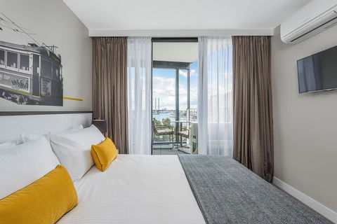 Peppers Docklands - Foster Accommodation 29