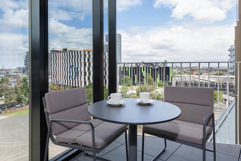 Peppers Docklands - Foster Accommodation 4