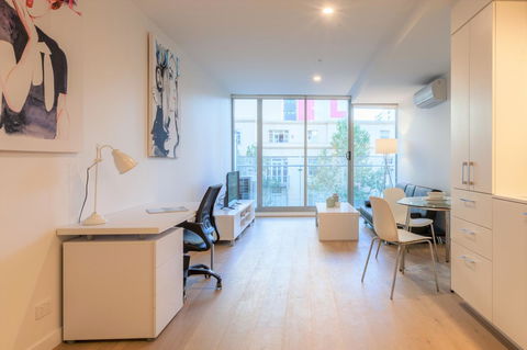 Apartment 101 - Foster Accommodation 9