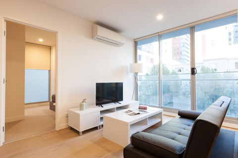 Apartment 101 - Foster Accommodation 6