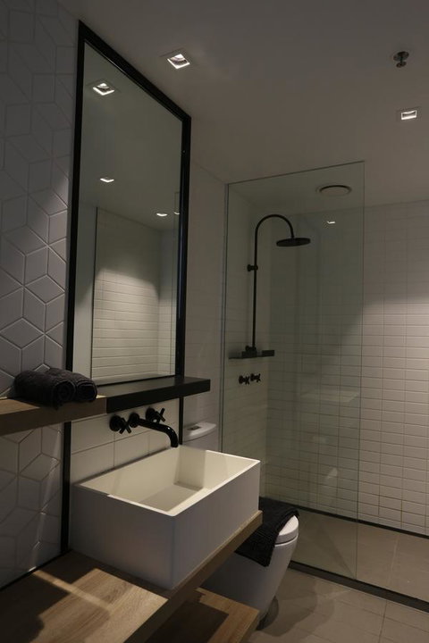 Readyset Stadium - Foster Accommodation 4