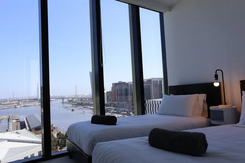 Readyset Stadium - Foster Accommodation 0