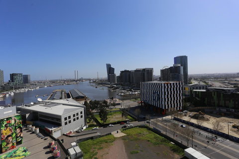 Readyset Stadium - Foster Accommodation 12