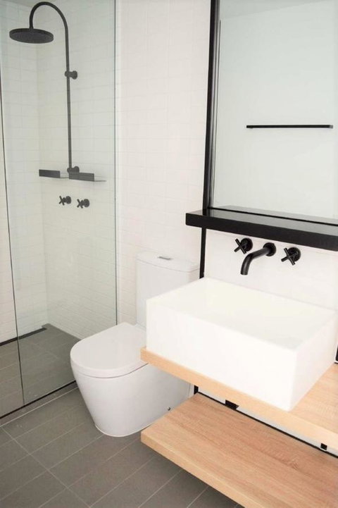 Readyset Stadium - Foster Accommodation 11