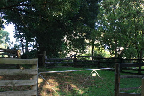 Strathmore Farm B&B - Foster Accommodation 24