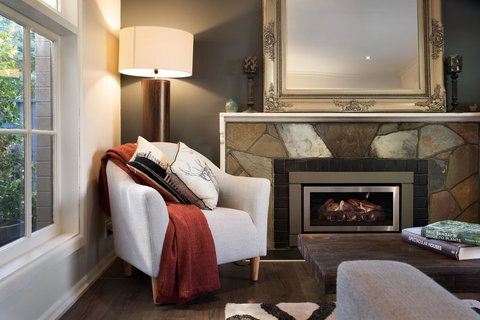 East Street Daylesford - Foster Accommodation 0