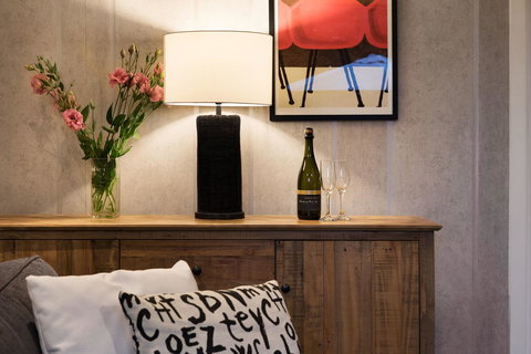 East Street Daylesford - Foster Accommodation 1