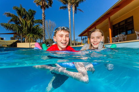 BIG4 Whiters Holiday Village - Foster Accommodation 5