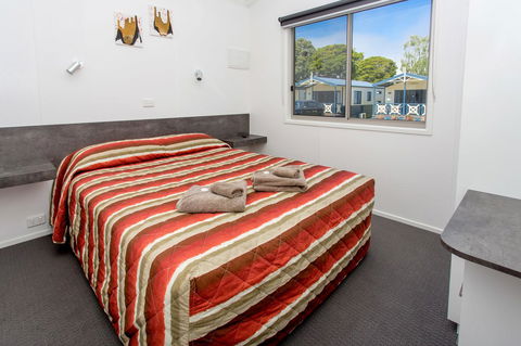 BIG4 Whiters Holiday Village - Foster Accommodation 21