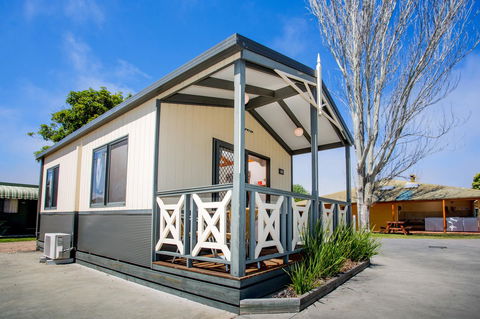 BIG4 Whiters Holiday Village - Foster Accommodation 31