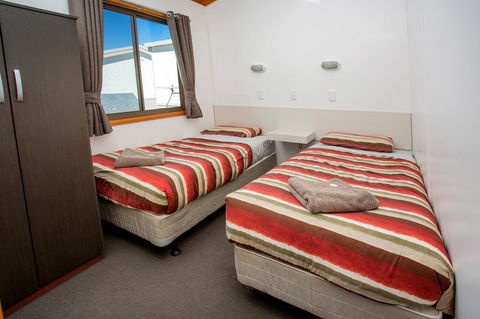 BIG4 Whiters Holiday Village - Foster Accommodation 29