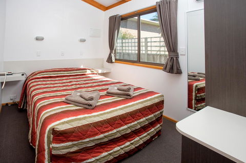 BIG4 Whiters Holiday Village - Foster Accommodation 28