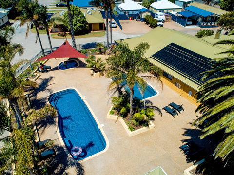 BIG4 Whiters Holiday Village - Foster Accommodation 3