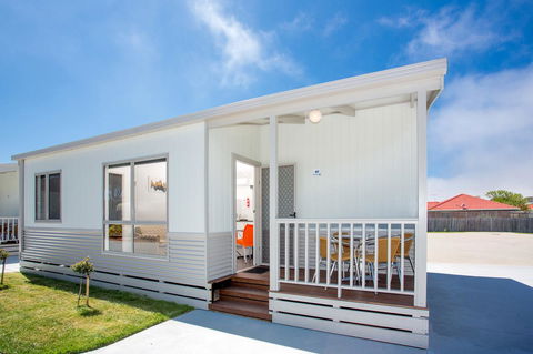 BIG4 Whiters Holiday Village - Foster Accommodation 18