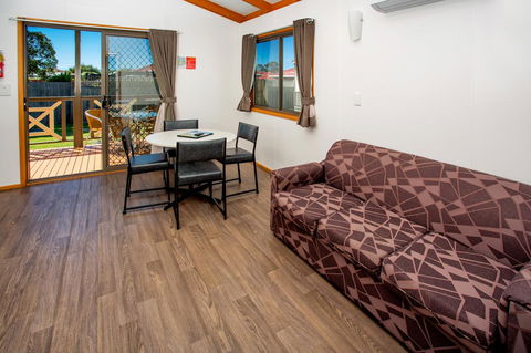 BIG4 Whiters Holiday Village - Foster Accommodation 26
