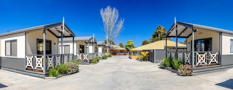 BIG4 Whiters Holiday Village - Foster Accommodation 4