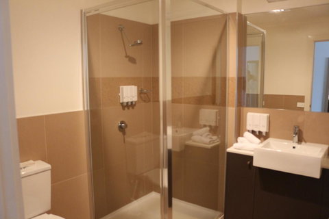 Bairnsdale International - Foster Accommodation 27