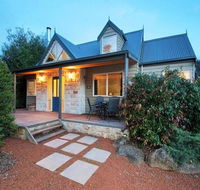 Two Truffles Cottages - Foster Accommodation