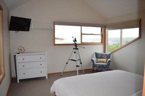 Apostle Hideaway - Central Port Campbell - Foster Accommodation 23