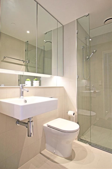 Auzzie Apartments Docklands, Melbourne - Foster Accommodation 9