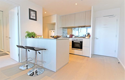 Auzzie Apartments Docklands, Melbourne - Foster Accommodation 7