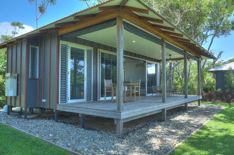 The Bungalows - Foster Accommodation 2