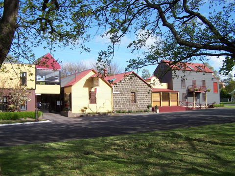 The Camperdown Mill - Foster Accommodation 0