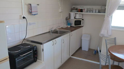 The Captain's Manor On Cook Unit 5 - Foster Accommodation 2