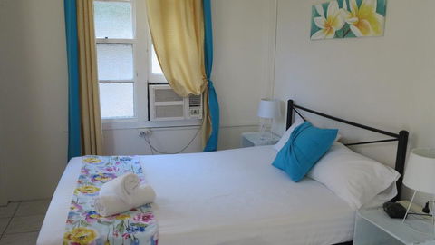 The Captain's Manor On Cook Unit 8 - Foster Accommodation 2