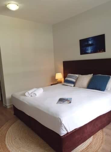 The Cavenagh - Foster Accommodation 3