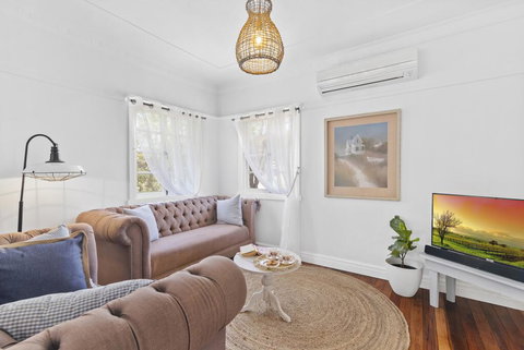 The Cottage On Lamington - Foster Accommodation 3