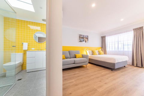 The Cubana Ballina - Foster Accommodation 3