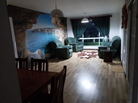 The DOLPHIN PLACE - Foster Accommodation 1