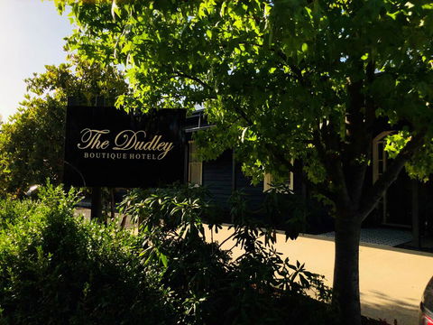 The Dudley Boutique Hotel - Foster Accommodation 0