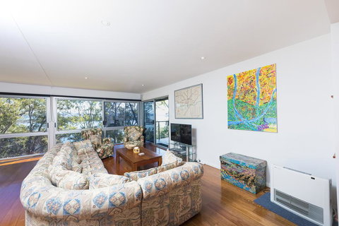 The Folly - Foster Accommodation 2