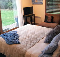 The Gurdies Room with Amazing Sunset Views - Foster Accommodation