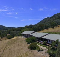 The Homestead at Holmeslgen at Eildon - Foster Accommodation