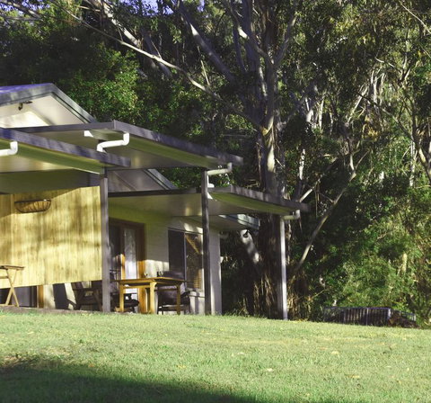 The Lodge Mapleton Falls - Foster Accommodation 2