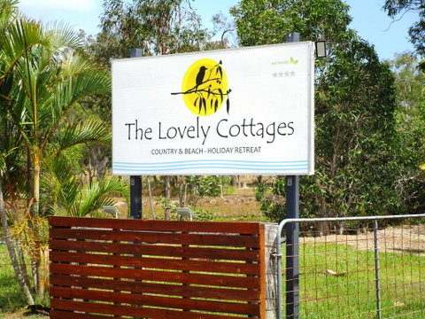 The Lovely Cottages Retreat - Guests Only - Foster Accommodation 3