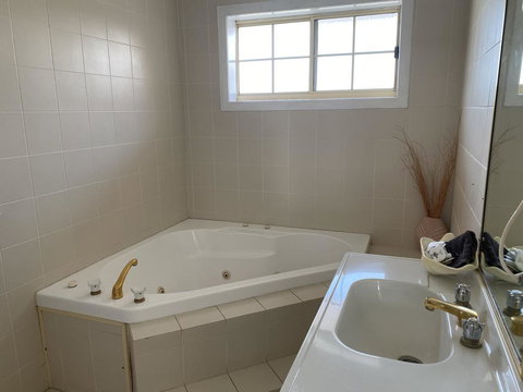 The Major Mitchell Motel - Foster Accommodation 2