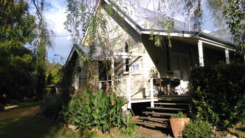 The Old Church Bed And Breakfast - Foster Accommodation 1